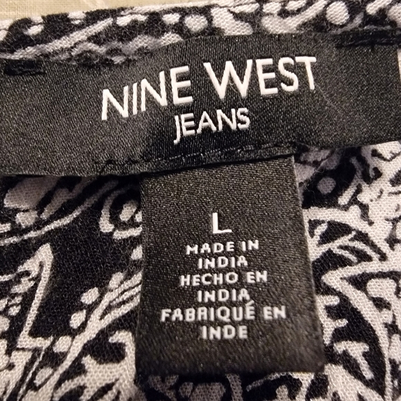 Nine West Monochrome Paisley Blouse - Picture 3 of 8